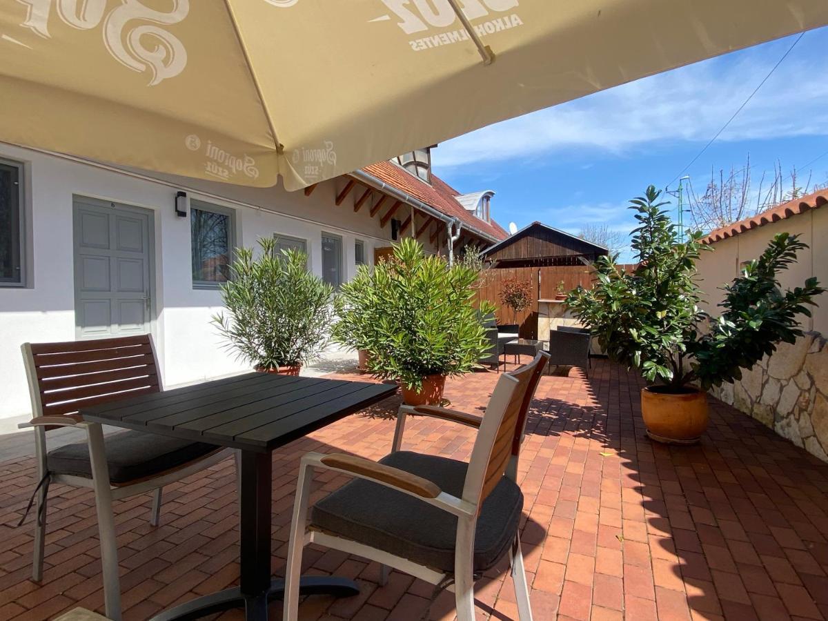 Balatonmáriafürdő Szkita Panzio Bed & Breakfast エクステリア 写真